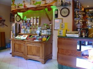 mobile su misura bar