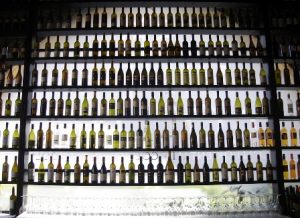 scaffalature wine bar
