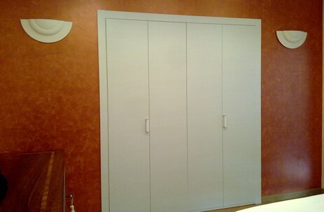 Armadio a muro laminato su misura